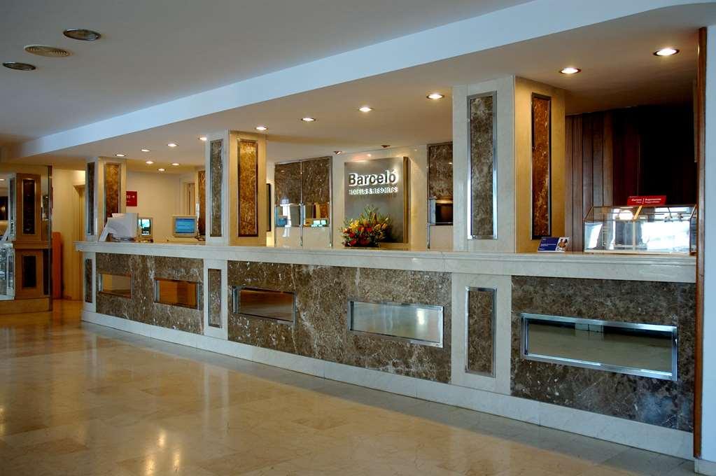 Barcel Ponent Playa Hotel Cala D´Or Interieur foto